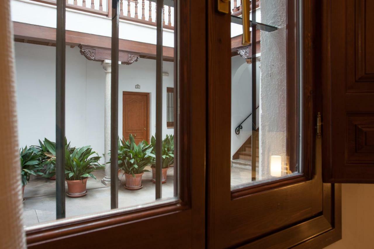 Apartamento De Lujo En Antiguo Convento Granada Exterior foto